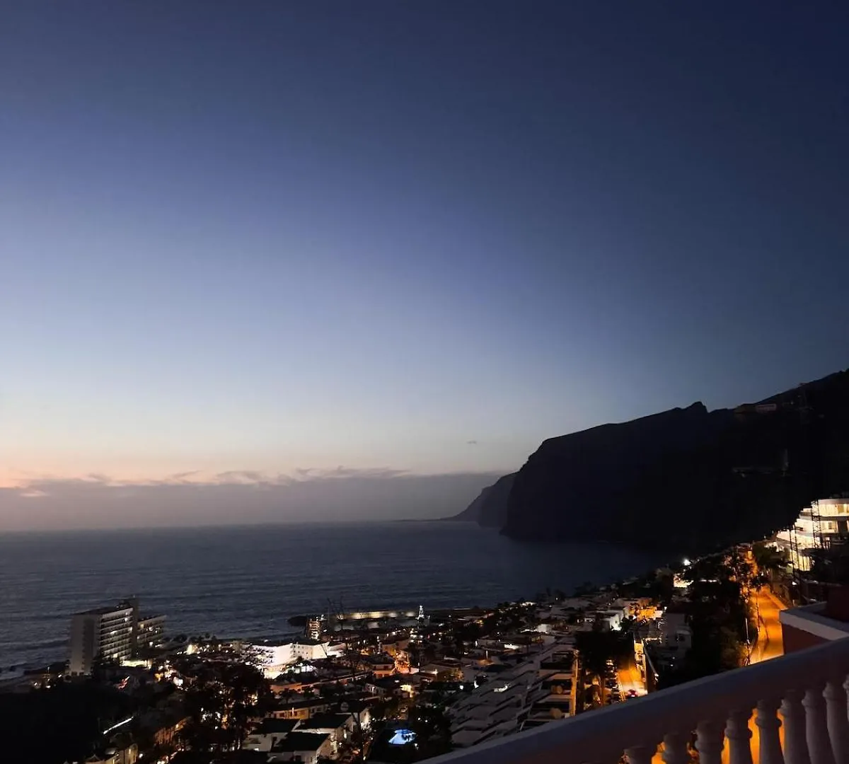 Oceanfront Chillstay - 4 Beds And A Pool Santiago del Teide