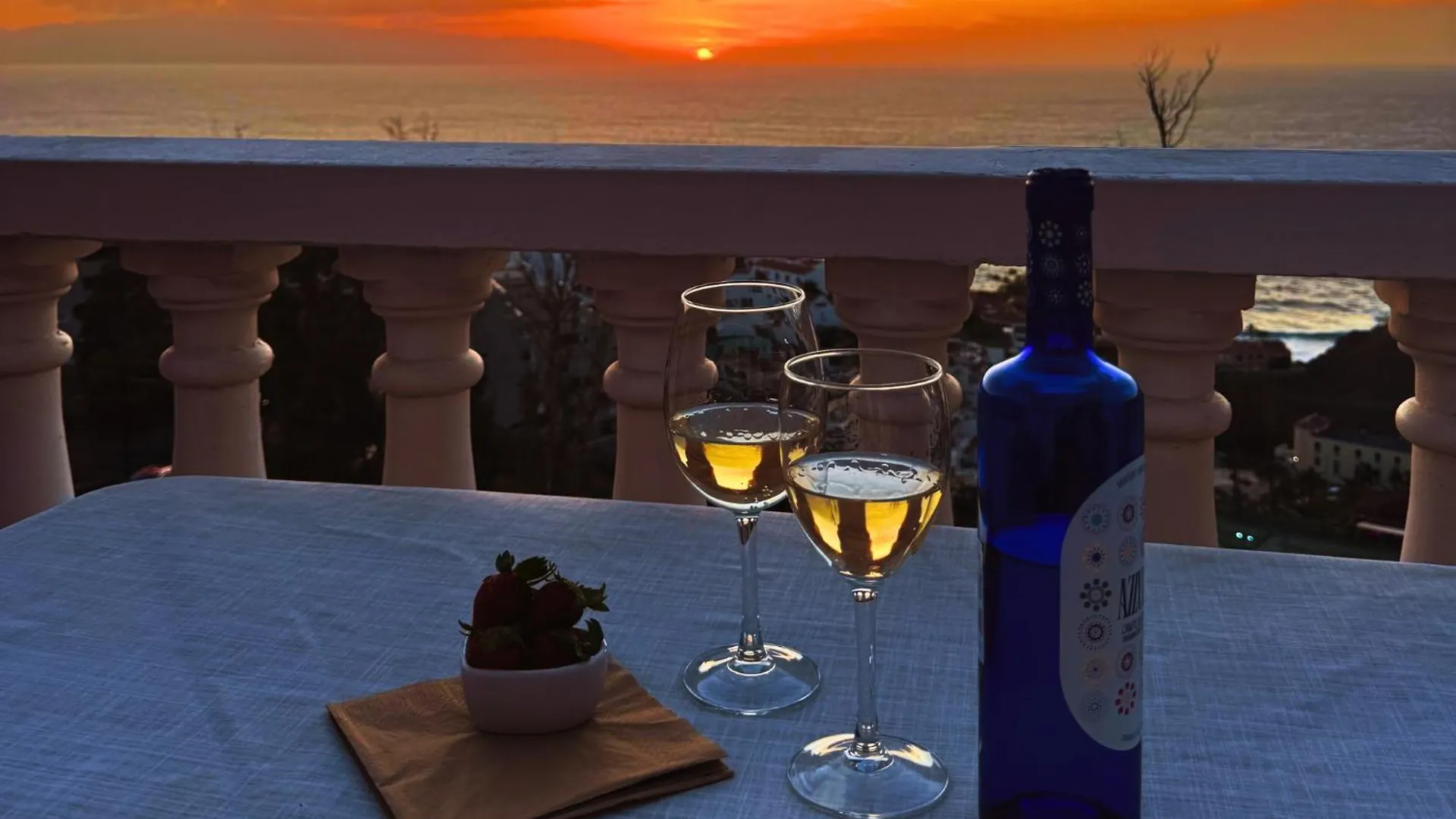 Oceanfront Chillstay - 4 Beds And A Pool Апартаменты Сантъяго-дель-Тейде